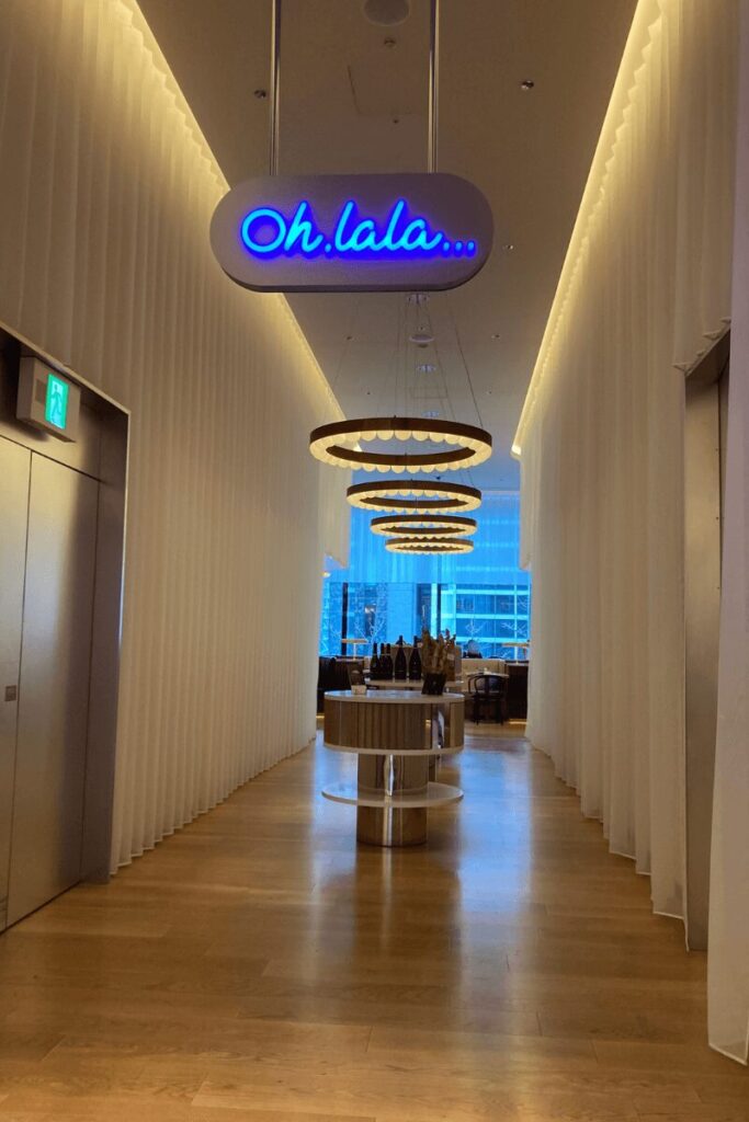 W大阪 朝食会場 Oh.lala...（オーララ）