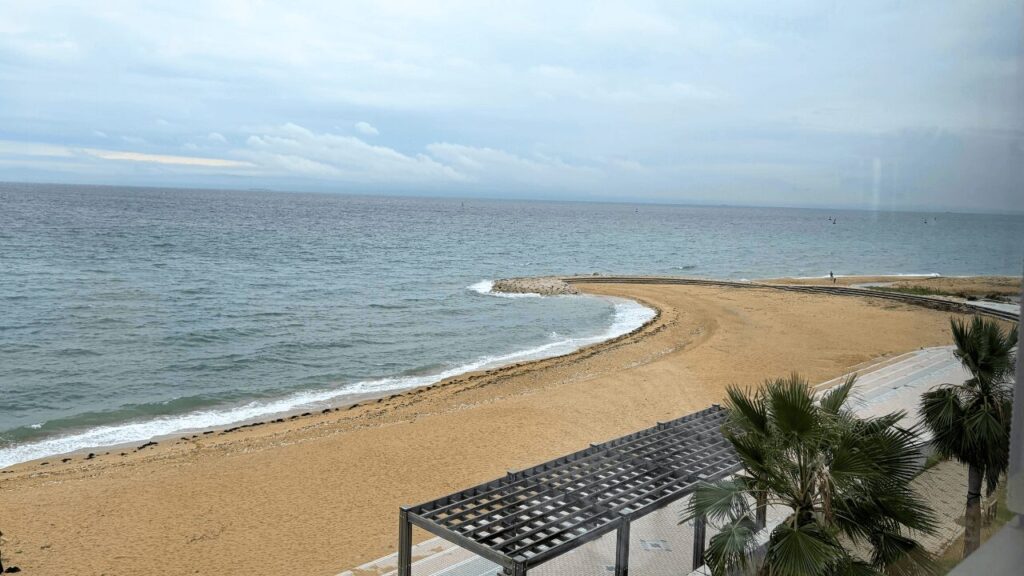 フェアフィールド淡路島東浦の目の前に広がる浦県民サンビーチ