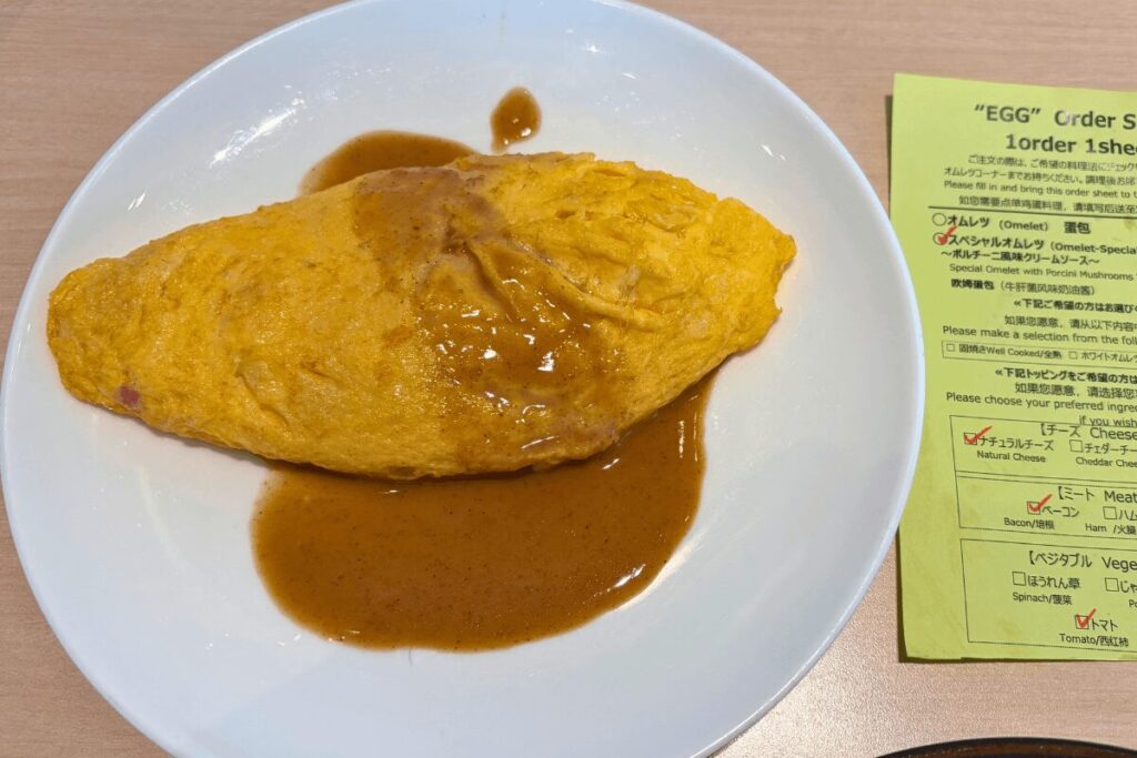 大阪マリオット都ホテルのライブキッチンで作られたふわふわな焼きたてオムレツ