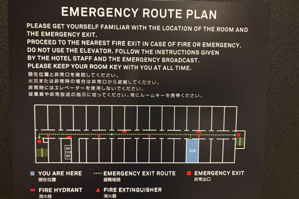 客室の避難経路図